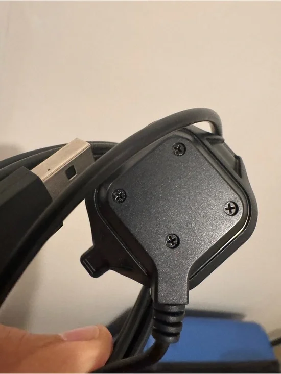 Black VR/AR Accessory Charging & Data Cable (Brand Unspecified)