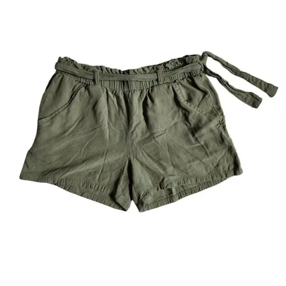 Old Navy olive green pull on belted shorts sz XL (14)