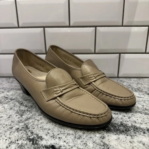 SAS Womens Easier Comfort Shoes Tripad Slip On Tan‎ Leather 9.5 M Heel 142375