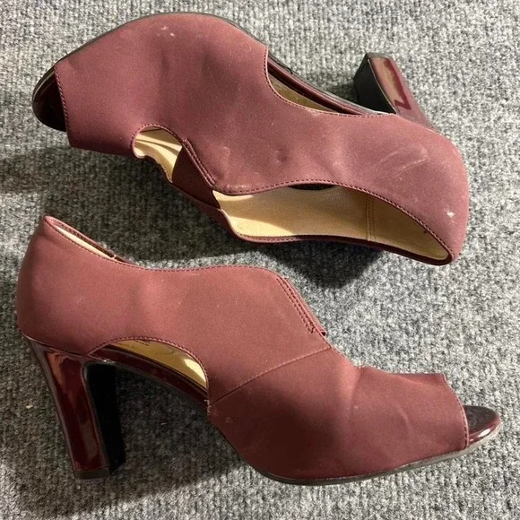LifeStride Carla Womens 8.5M Burgundy Peep Toe Heels Soft System Maroon‎ Shoes