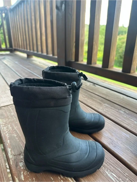 Kids Kamik Black Snow Boots