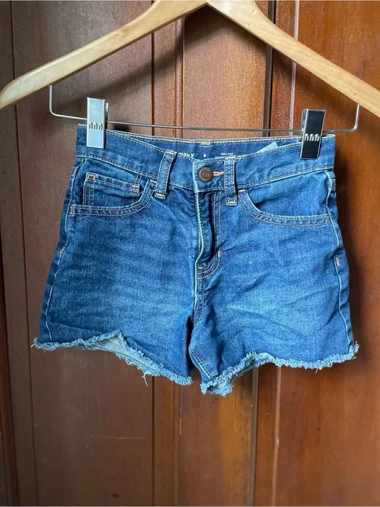 Old Navy girls size 8 denim high rise shorts