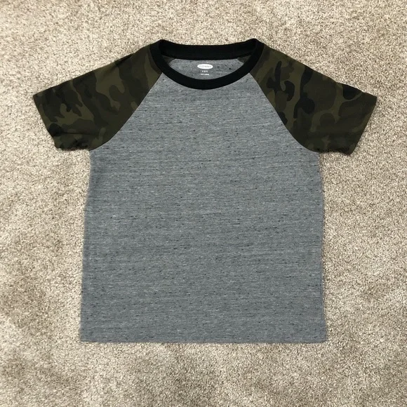 Old Navy Boys Camo & Grey Color Block Short Sleeve Tee