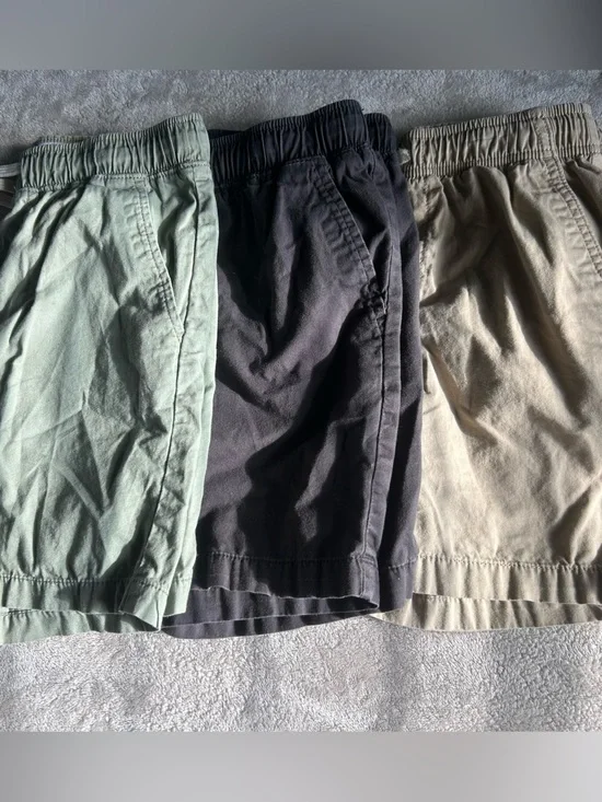 Old Navy boys Elastic-Waist Shorts - Sage Green, Black, Khaki