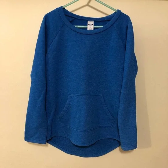 Old Navy Pullover Sweatshirt. Kids‎ Size 6-7