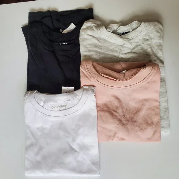 NEW Old Navy Boys Girls‎ Solid Long Sleeve T Shirts 4 Pack. Size 5T. NWT.