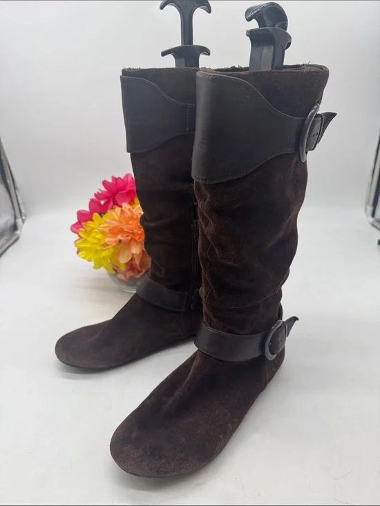 Born Women’s Brown Suede Mid-Calf Buckle Boots Size 8
