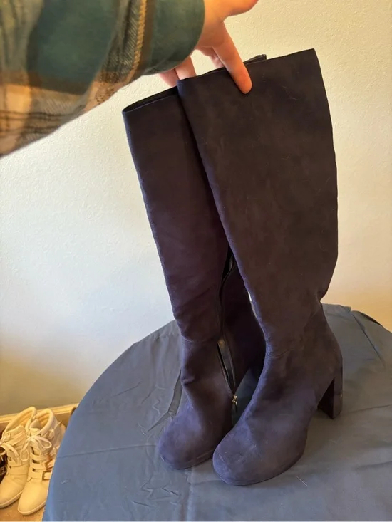 Chic Navy Blue Faux Suede Knee-High Block Heel Boots - Size 8