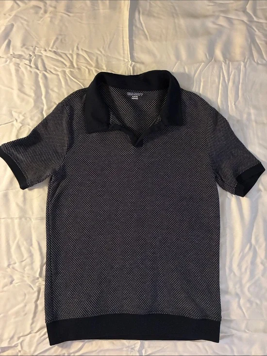 Old Navy collared pull over