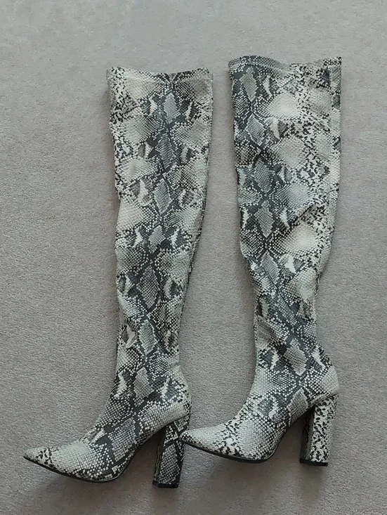 VENUS Snake-Print Over-the-Knee Boots - Gray/White