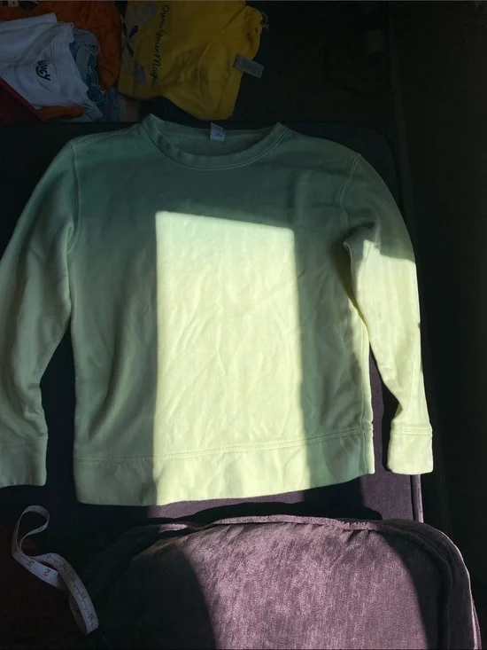 Old Navy Kids Pale Sweatshirt/old navy/8