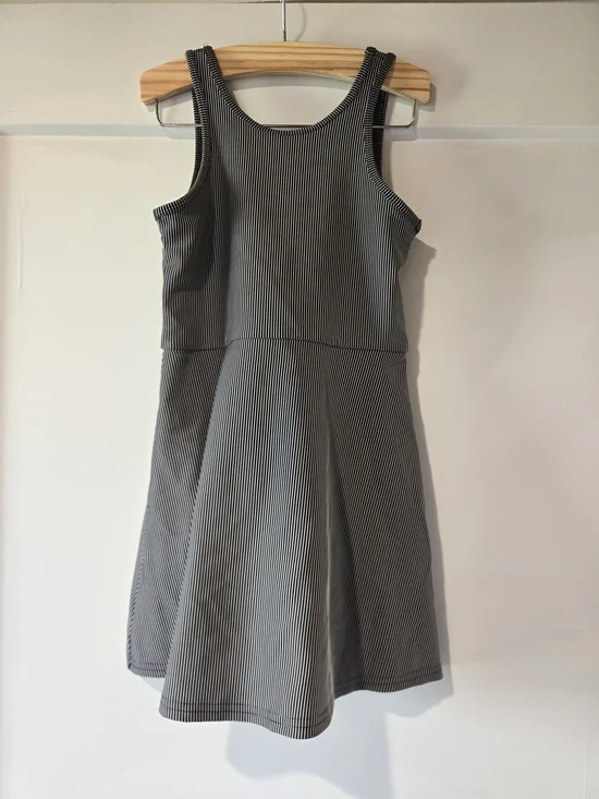 Old Navy Black and White Striped Sleeveless A-Line Dress