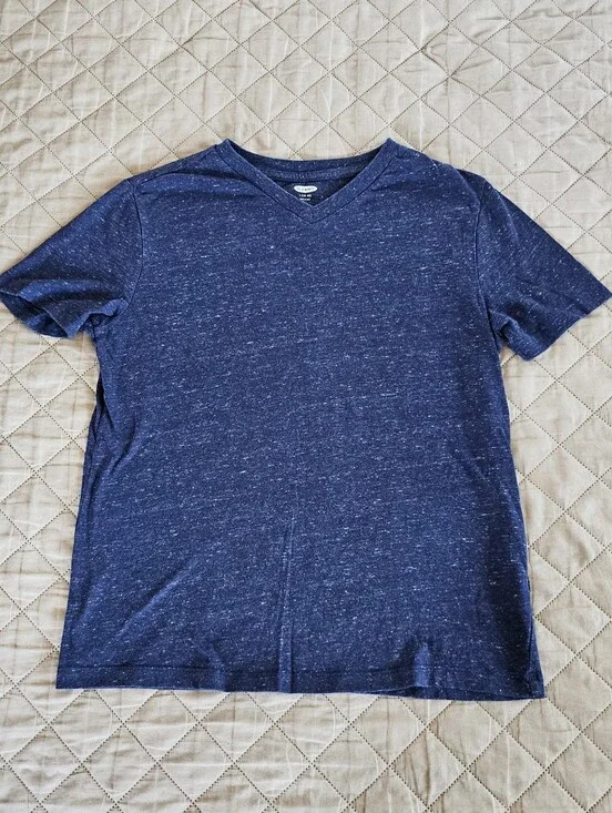 Navy blue boys t-shirt size Large L(10-12) brand is Old Navy