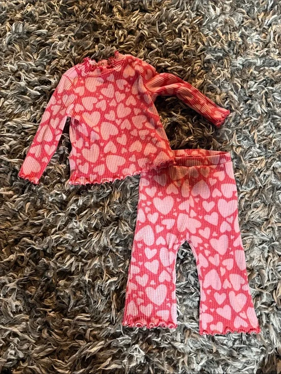 Old Navy Pink Heart Ribbed Two-Piece Pajama Set
