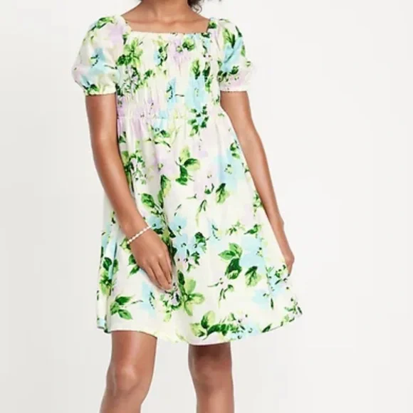 Old Navy Girls Floral Puff Sleeve Smocked Dress Size L 10/12