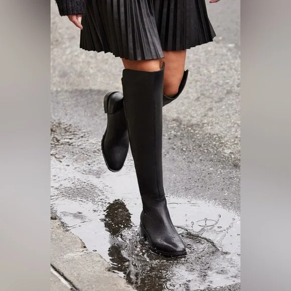 Blondo Leather Waterproof Over the Knee OTK Boot Block Heel 6