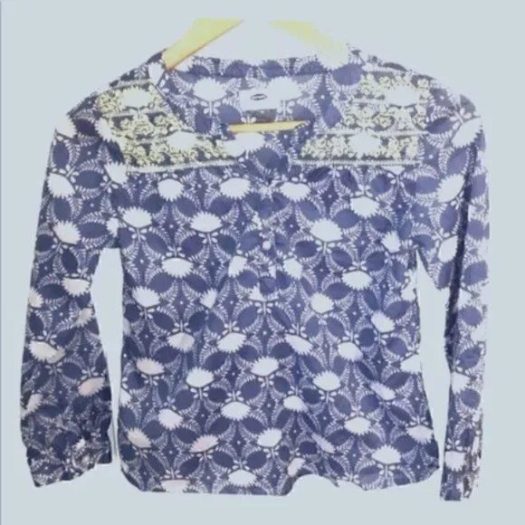 Old Navy embroidered blue flower top girls kids M
