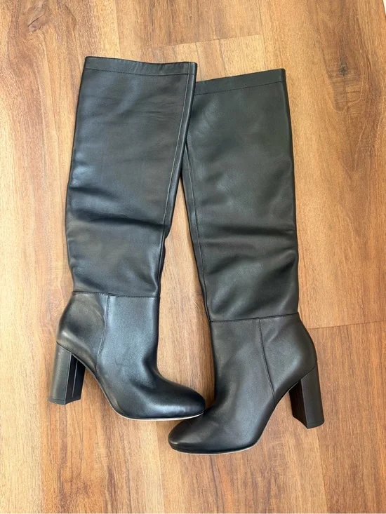 Vince Women's Bexley Knee High Boots size 5