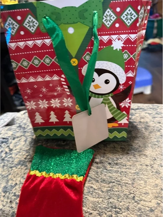 Christmas Money Holders with Envelopes 8 Count Various Designs