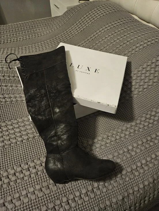 Women's Black Knee-High Leather Wedge Boot