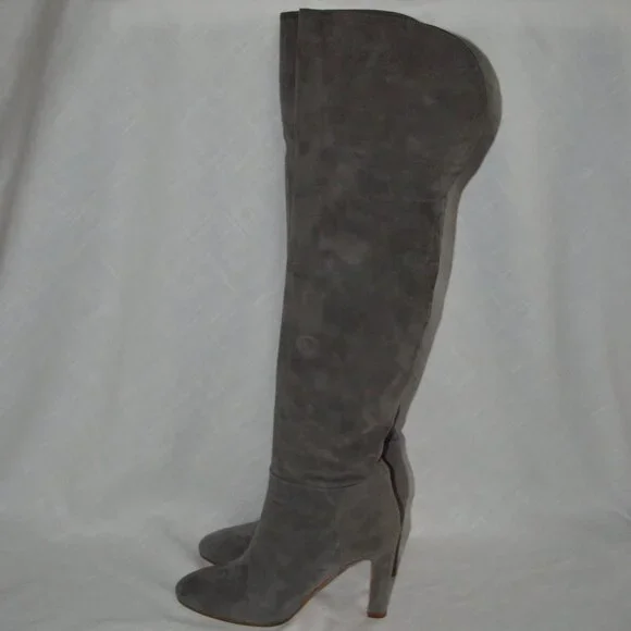 Sz 38 7.5 Gabriela Hearst Gray Suede Over the Knee 1/4 Zip 3.5