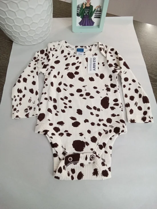 Old Navy Baby Ribbed Animal Print Bodysuit 3-6M NWT