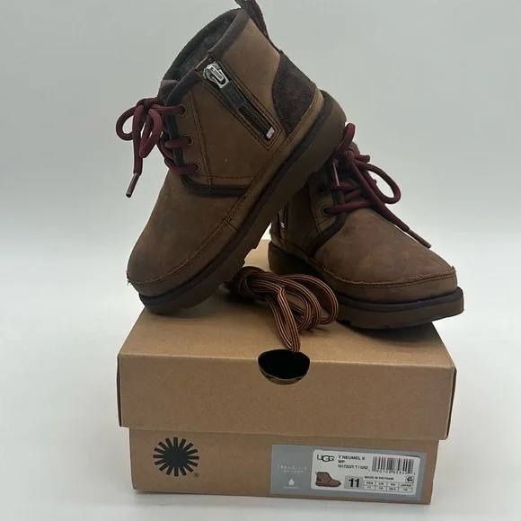 UGG Kids Brown Lace-Up Waterproof Boots with Burgundy Laces