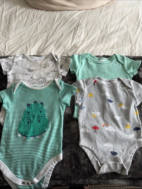 Set of 4 One-Piece Bodysuit Set - Zoo Animals, Dinosaur, Umbrellas, Tourquoise