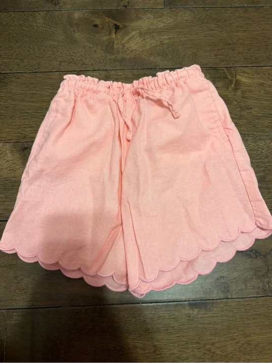Little girls Pink Scallop Hem Drawstring Shorts