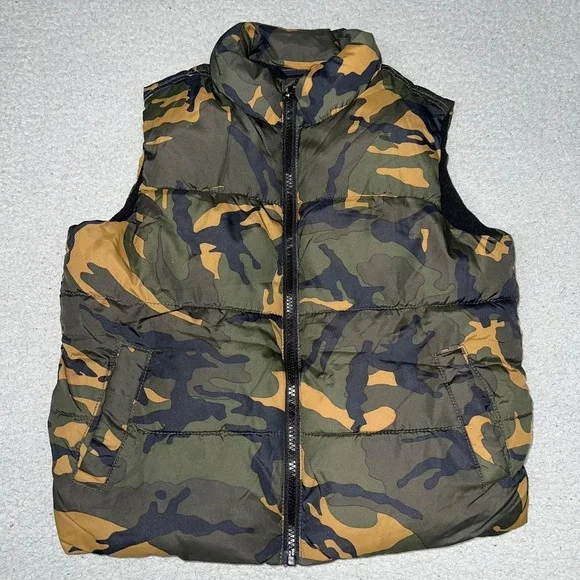 Old Navy Puffer Vest Youth Sz S (6-7) Green Brown Camo Quilted Zip Up Sleeveless