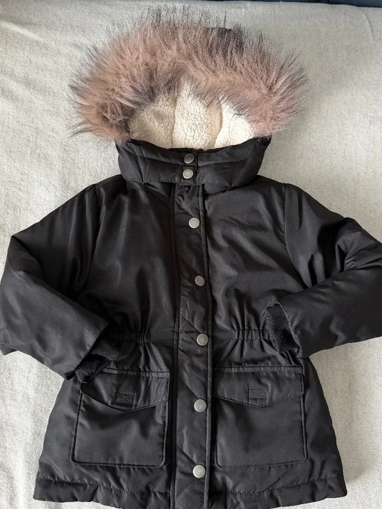 Old Navy Winter Coat | Black with Cinched waist and Faux Fur Lined Hood