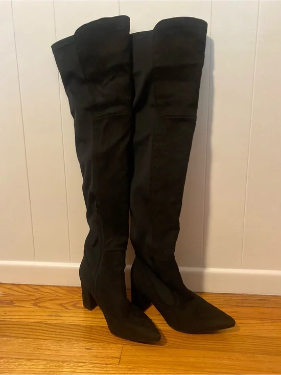 Women’s Black Over-the-Knee Pointed Toe Block Heel Boots
