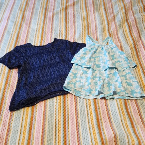 Girls Old Navy tops