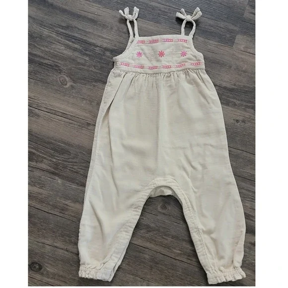 Old Navy Baby‎ Girls Cream Floral Embroidered Tie Strap Romper Jumpsuit 18-24M