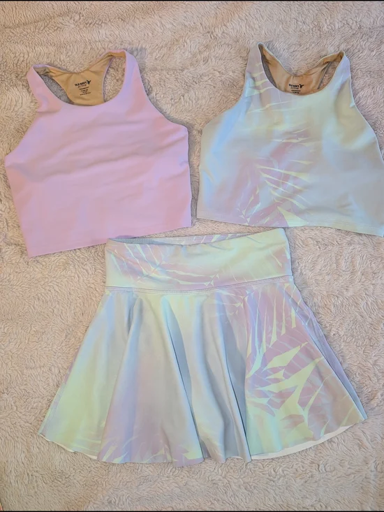 Bundle 2 Girls Old Navy Active Sports‎ Bras, 1 skirt dance workout 10/12