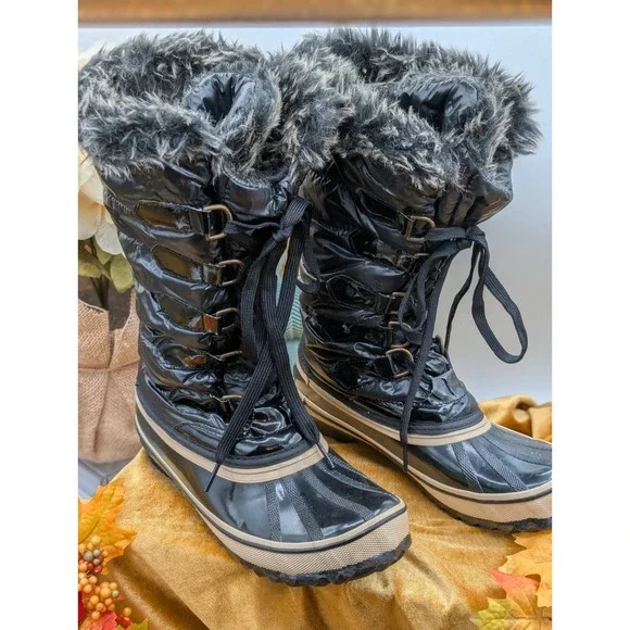Sporto Wendy Black Winter Boots Sz 9M • Après-Ski Cozy Cabin Puffer Gorpcore