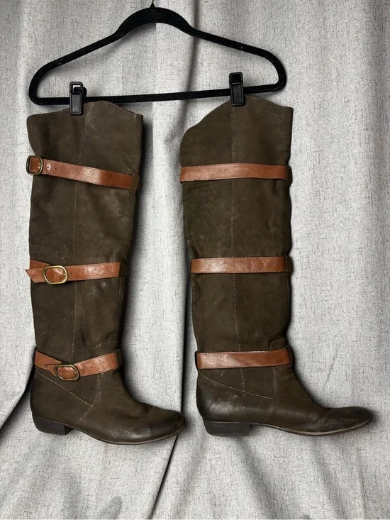 Women’s Tall Suede Riding Boots with Brown Leather Straps - Olive