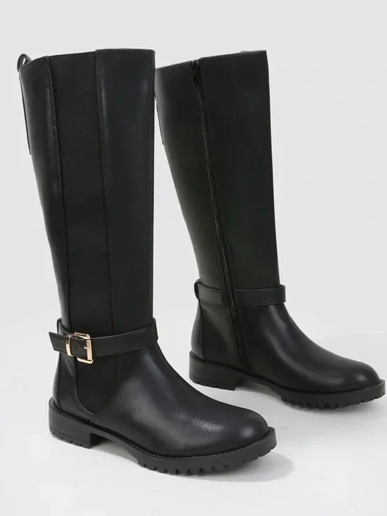 NIB- Pama Knee High Buckle Strap Riding Boots (Black)
