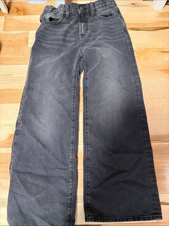 Old Navy Kids Wide-Leg Jeans in Washed Black