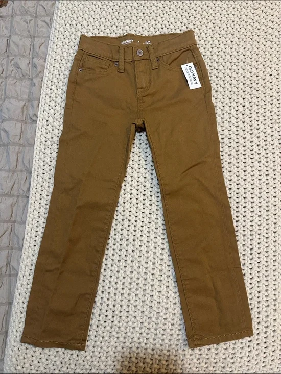 NWT Old Navy Boys Brown Stretch Jeans, Size 5