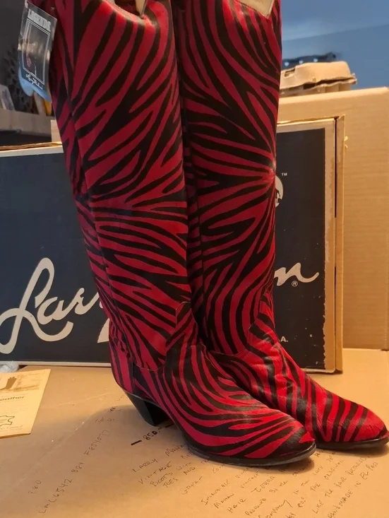 Larry Mahan Vintage Exotic Boots In Red And Black Calf Hair Zebra Print