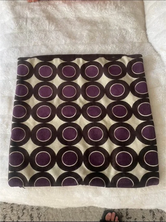 Crate&Barrel Purple and Cream Geometric Circle pillow cover.
