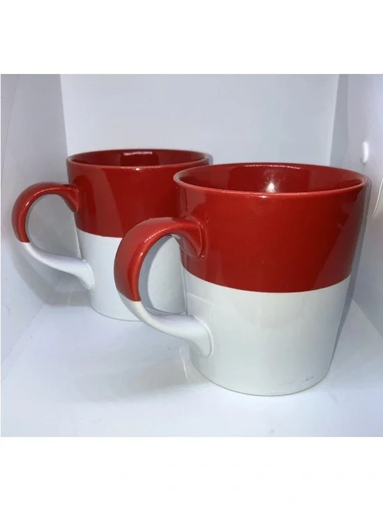SET OF 2 Crate & Barrel Ceramic Coffee Mugs Red White Dipped Glaze 14oz Holidays
