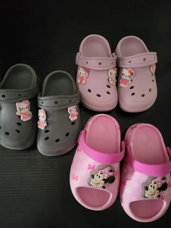 Kids Pink & Gray Slip-On Clogs with Character Charms Size 5c