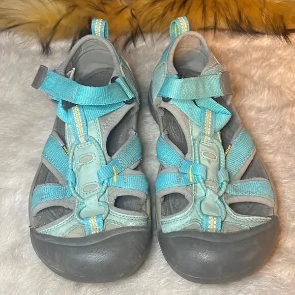 Keen sandals 3 (4125)