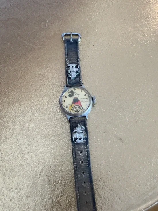 RARE 1930s Ingersoll Mickey Mouse Mechanical Watch vintage Disney