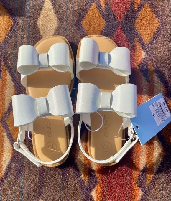 Cat & Jack Girls White Strappy Sandals Size 10 NWT