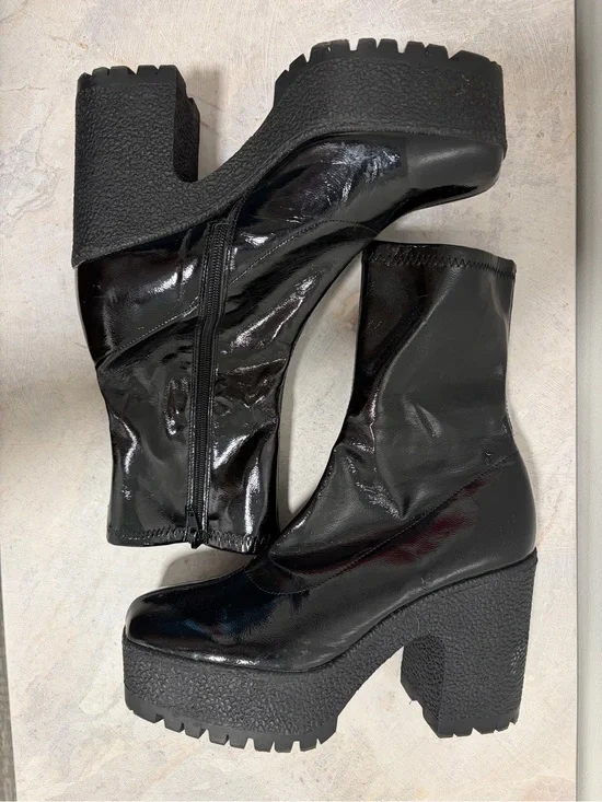 Black Patent Platform Ankle Boots with Chunky Heel