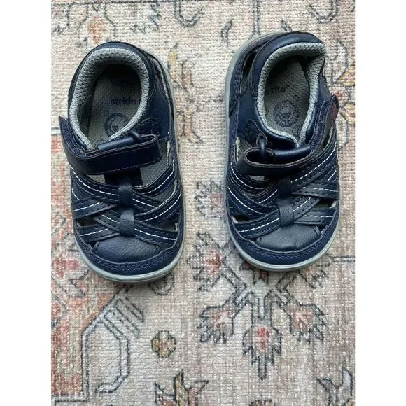 Stride Rite Size 4 Blue Sandals