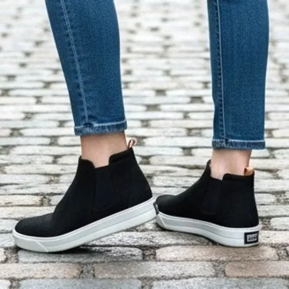 Ryka Vera Women's Black & Rose Gold Slip-On Wedge Casual Sneakers - Size 9M